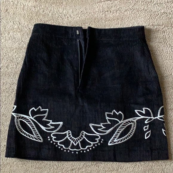 MINKPINK corduroy skirt - Picture 6 of 8